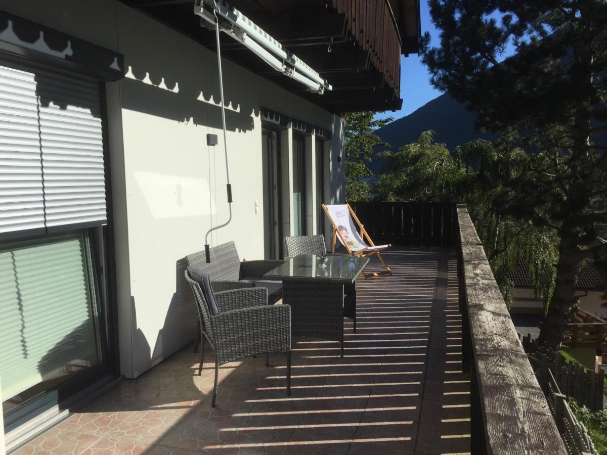 Appartement Haus Adlerhorst à Neustift im Stubaital Extérieur photo