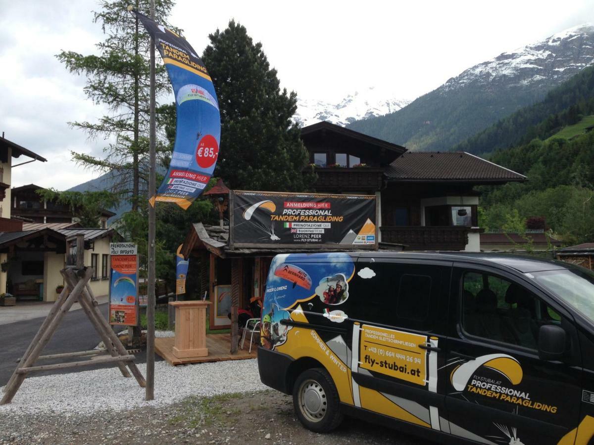 Appartement Haus Adlerhorst à Neustift im Stubaital Extérieur photo